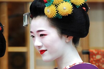 Kobe Beef Sandwiches Covered in Gold and Tea with a Geisha Make Up a Japanese Vacation