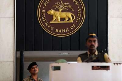 RBI Raises Currency Derivative Trade Limit to USD 100 Million