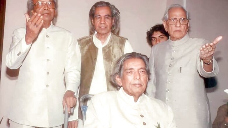 Shabana Azmi Remembers Majrooh Sultanpuri on Death Anniversary With Throwback Picture