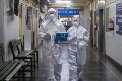 Omicron Tally in Delhi Rises to 10; 40 Admitted to Special Facility at LNJP, Says Satyendar Jain