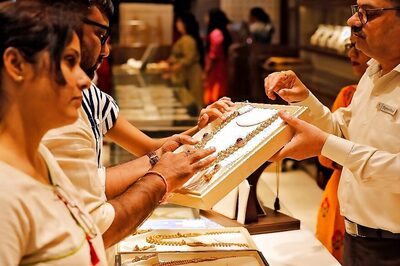During Covid-19 Pandemic, Indians Pawn Gold For Loans as Borrowing From Banks Becomes Tougher