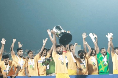 Kerala Beat Bengal on Penalties to Win Santosh Trophy at Home