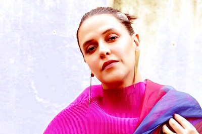 Neha Dhupia Gives a Twist to Her Saree and We Are Impressed