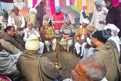 Oppn Leaders Have Consciously Decided to Stay Away from Protest Sites: Left Leaders