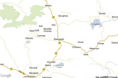 Six die, several injured as auto-rickshaw rams into a bus