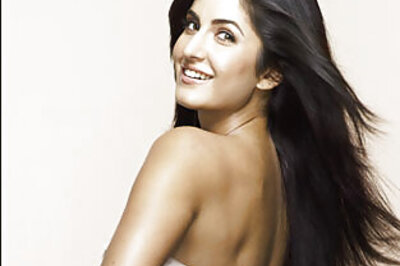 Big B praises Katrina, calls her modern day marvel