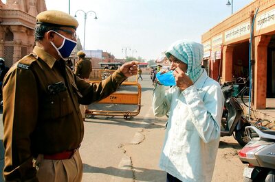 Fine for not Wearing Masks in Goa Raised to Rs 200 as Tourists Flout Covid-19 Safety Norms