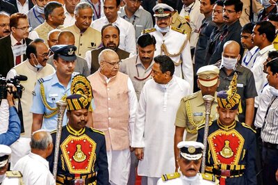 MP Governor Praises 'Impartial & Courageous' Speaker For Accepting Resignations of 6 MLAs