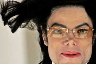 Brit tabloid reveals MJ's horrifying autopsy report