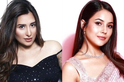 Mahira Sharma Walks Out Of Interview After Journo Questions Her Weight Gain, Shehnaaz Gill Fans Call It 'Karma'