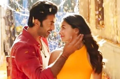 Brahmastra Song Kesariya: Karan Johar Announces Release Date of Alia Bhatt-Ranbir Kapoor's Love Anthem