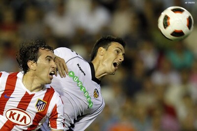 Villarreal win, Sevilla held by Racing