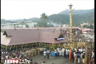 SC notice to Delhi Police asking about action taken in threats issued to petitioner in Sabarimala case