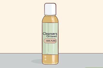 How to Use Oils on Your Face