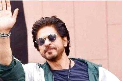 Shah Rukh Khan Buys a Swanky Rolls-Royce Cullinan Black Badge to Celebrate Pathaan’s Success: Report