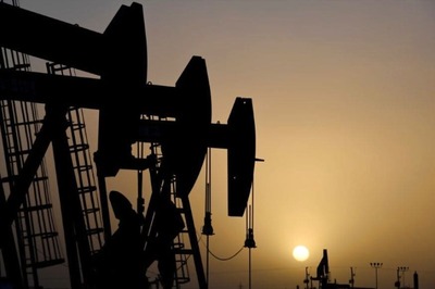 Indian Refiners Cut Mideast Crude Purchases in May as Local Fuel Demand Slumps Due to Covid-19: Report