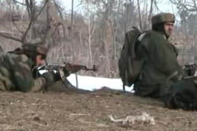 1 Hizb terrorist escapes, 1 killed in Kashmir village