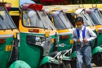 Delhi Auto Drivers: Delhi HC Seeks Govt's Stand on Uniform Issue