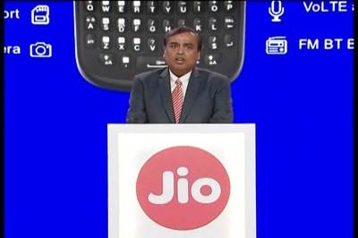 Reliance Jio Has 215 Million Customers With More Than 3.5 Hours of Engagement Per Day