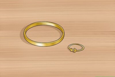 How to Clean Fake Jewelry