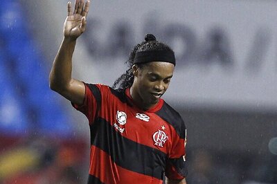 Fluminense denies interest in Ronaldinho