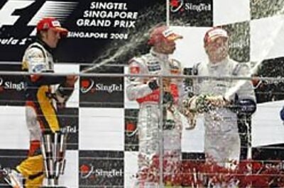 Night rider: Alonso wins F1 Singapore GP