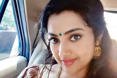 Actress Meena Was Heartbroken When She Got To Know This Actor Was Married