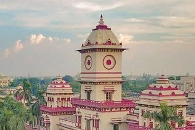 IIT BHU Alumnus Donates Rs 5 crore to Set-up School of Decision Sciences and Engineering