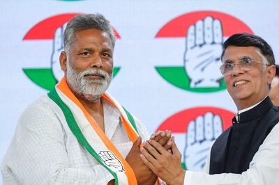Pappu Yadav Joins Congress, Merges His Outfit