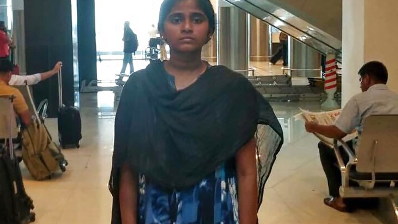 Anitha, Tamil Nadu Girl Who Fought Against NEET in SC, Commits Suicide