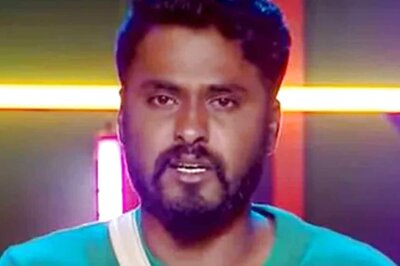 Bigg Boss Tamil 5: Aamir Narrates Story of his Mother, Moving Everyone to Tears