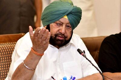 Punjab CM Warns Kejriwal Against 'Instigating People' Amid Pandemic