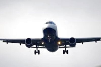 Akasa Air Surpasses SpiceJet in Domestic Market Share in June 2023