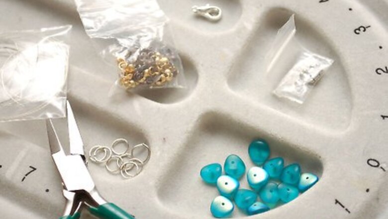 How to Make a Floating Bead Necklace