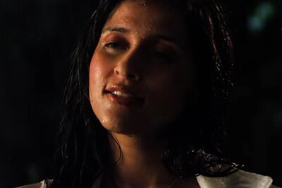 Mannara Chopra bags a role in Sunil's latest movie