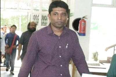 IAS Officer Who Quit Over Kashmir Restrictions Gets Inquiry Memo Two Months After Resignation