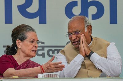 Opinion | High Command Culture Makes a Noisy Comeback in Congress, but Faces Gehlot Test