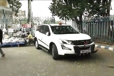 Lal Batti Removed From Car of West Bengal Cleric