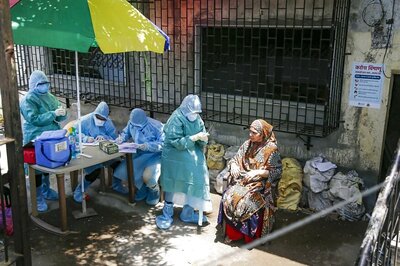 Maharashtra Reports 18 New Covid-19 Deaths and 394 Fresh Cases, Taking the Total to 6,817