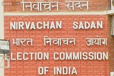 Over Rs 195 crore cash seized by EC, 11,000 FIRs filed