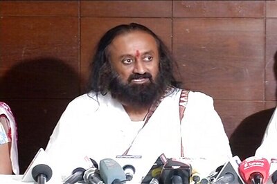 Shani temple row: Sri Sri Ravishankar meets trustees, activists, says women should be allowed inside temple