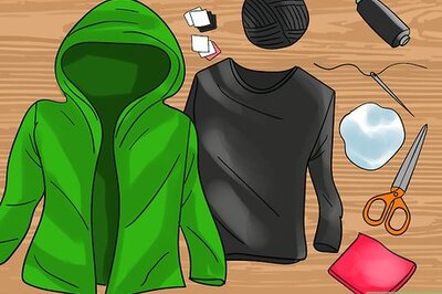 How to Create an Invader Zim Gir Hoodie