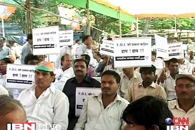 Strike to cripple banking, transport on Feb 28