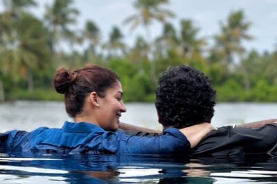Nayanthara Enjoys A Romantic Pool Date With Husband Vignesh Shivan After Jawan's Success; See Adorable Pic