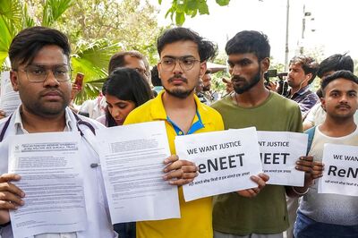 NEET & Tidy Like JEE? Experts On How Two-level Online Test Across Sessions May Be The Way Forward