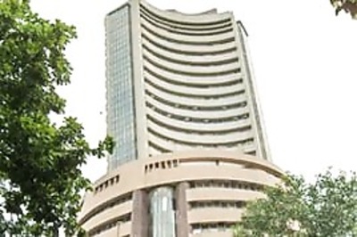 FIs pull out $ 2.7 bn in three weeks